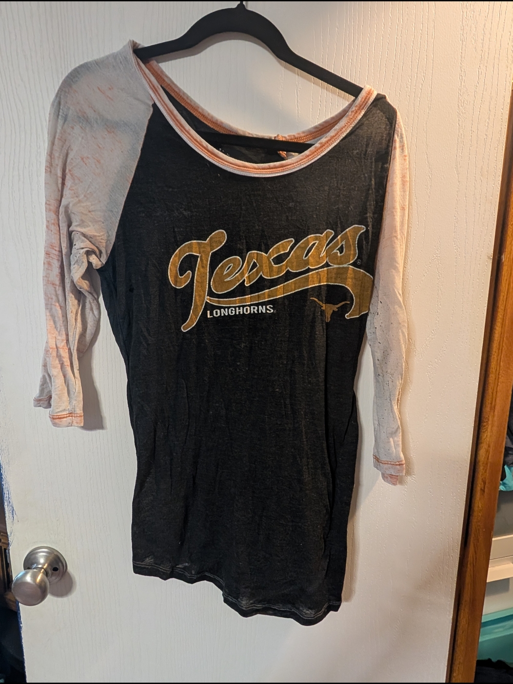 Blue 84 Texas Longhorns Black and Cream Raglan Top (C110)
